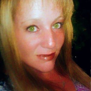 Meet your Posher, Roxanne